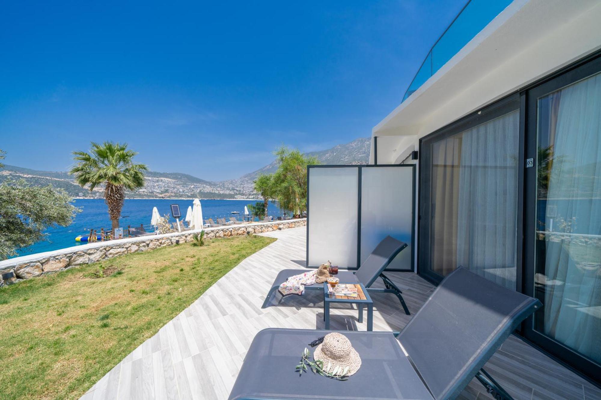 Kalkan Beach Park Hotel Каш Экстерьер фото