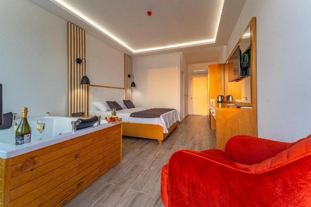 Kalkan Beach Park Hotel Каш Экстерьер фото